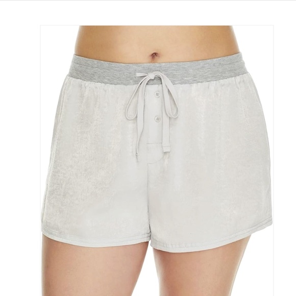 Bundle - Bare Necessities Satin Sleep Short M - Picture 8 of 9